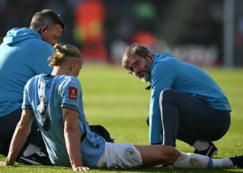 Tiền đạo Erling Haaland đem tin mừng tới Man United